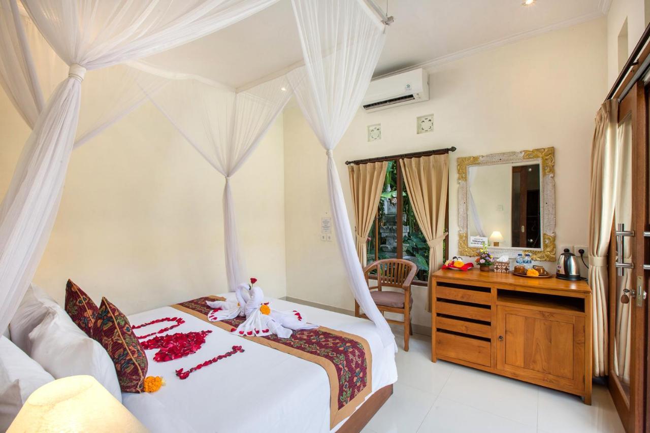 Pundi Kaya Hotel Ubud Exterior foto